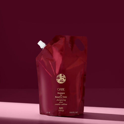 Oribe Beautiful Color Shampoo / Shampoing remplissable de la Boutique Flair, boutique de produits pour cheveux et salon de coiffure à Blainville. Ils offrent des produits tels que des shampoings sans sulfate, des masques capillaires, des gels douche, des après-shampoings. Ils sont non seulement certifiés par Bellami, mais ils offrent également des produits de plusieurs autres marques telles que Oribe Canada, T3, Iles Formula, QiQi, et bien d'autres !