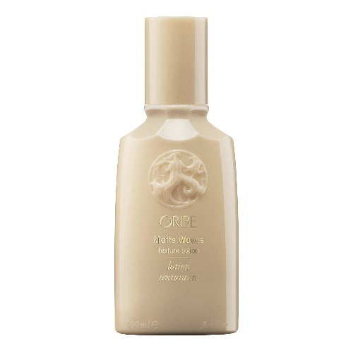 Produit Oribe Matte Waves de la Boutique Flair, boutique de produits pour cheveux et salon de coiffure à Blainville.