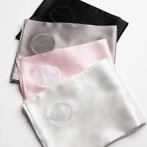 Taie d'Oreiller BELLAMI de la Boutique Flair, boutique de produits pour cheveux et salon de coiffure à Blainville.