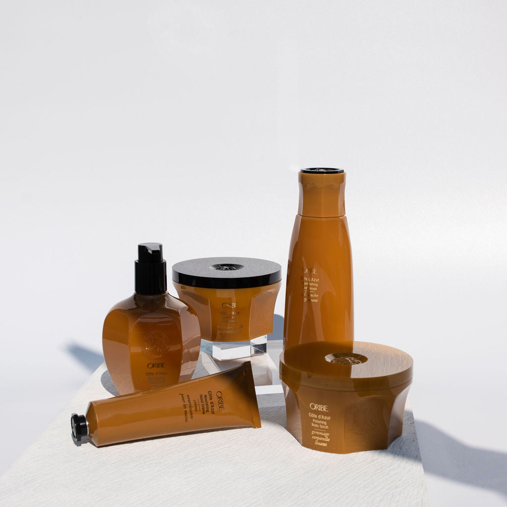 Masque capillaire, shampoing sans sulfate, conditionneur, et autres produits Oribe de la Boutique Flair, boutique de produits pour cheveux et salon de coiffure à Blainville.