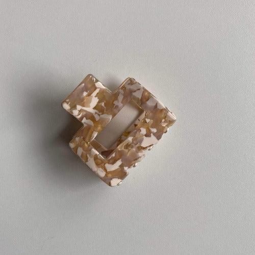 Claw Clips (Pinces à cheveux) Pixie-Woo x Camille Landry de la Boutique Flair, boutique de produits pour cheveux et salon de coiffure à Blainville.