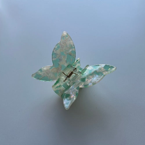 Claw Clips (Pinces à cheveux) Pixie-Woo x Camille Landry de la Boutique Flair, boutique de produits pour cheveux et salon de coiffure à Blainville.